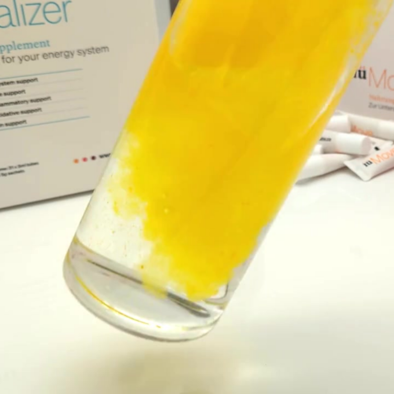 Kräftig schütteln oder mit dem iüActivator zubereiten – und fertig!